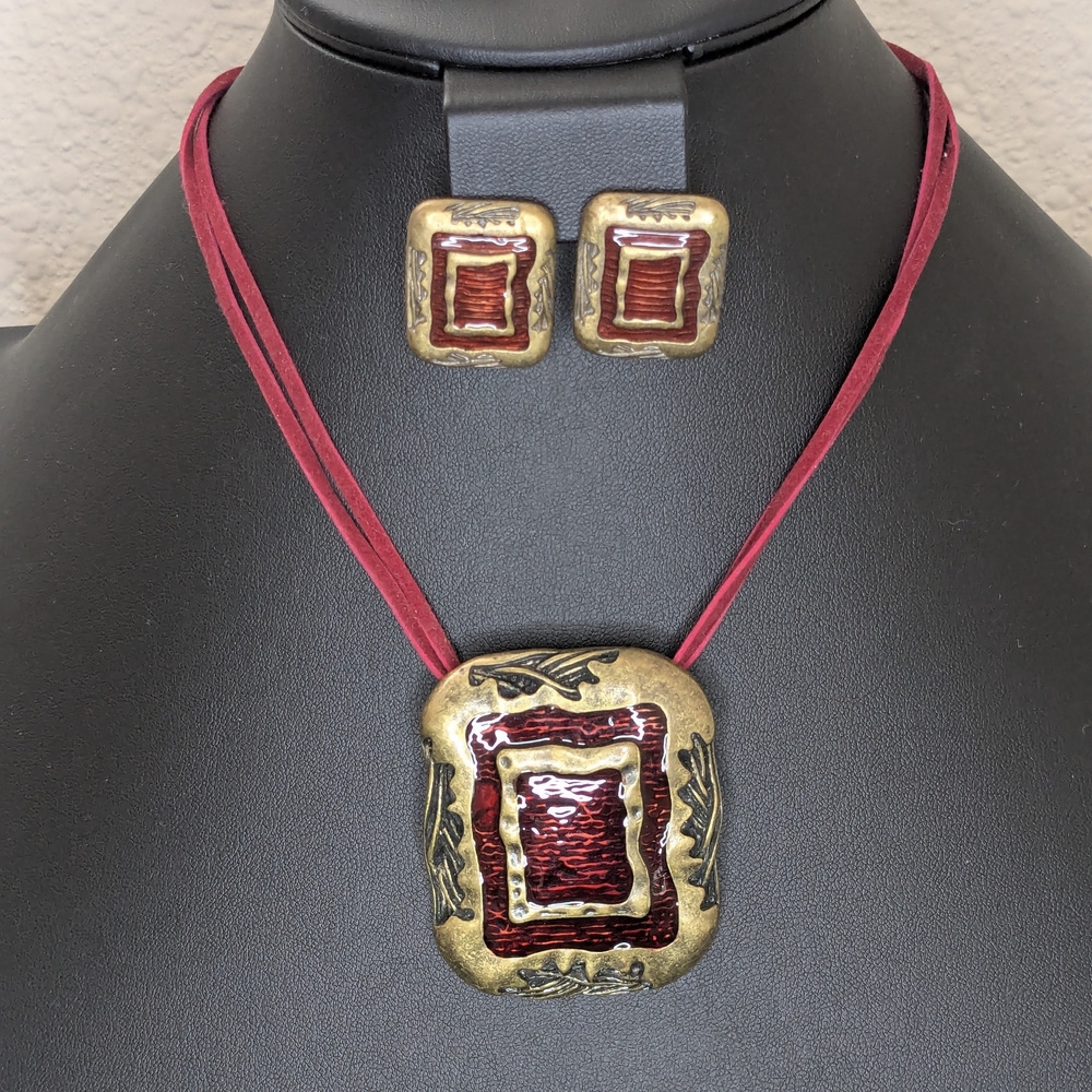 Bronze and Red Necklace And Earrings Set - Perfect For A Renaissance Faire!